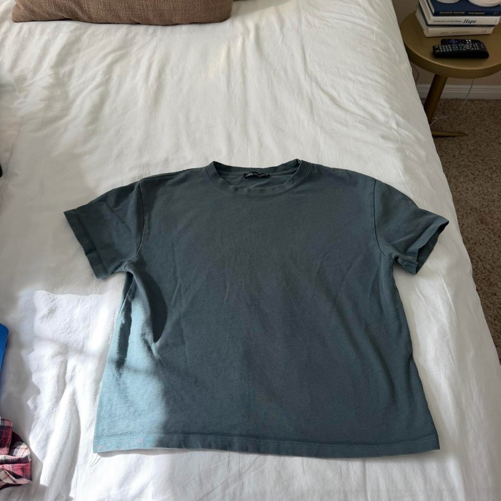 Zara Women's Short-Sleeve Crewneck Tee in Slate Green